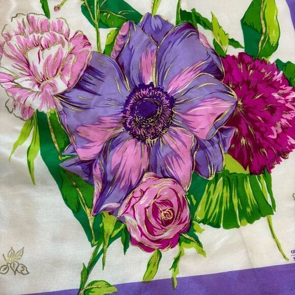 Vintage Oscar de la Renta Studio Purple and White Floral Silk Scarf Square - Picture 7 of 10